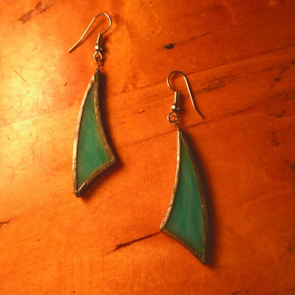 Chic Handmade Artisan Aqua Blue Glass Earrings - Picture 1 of 3